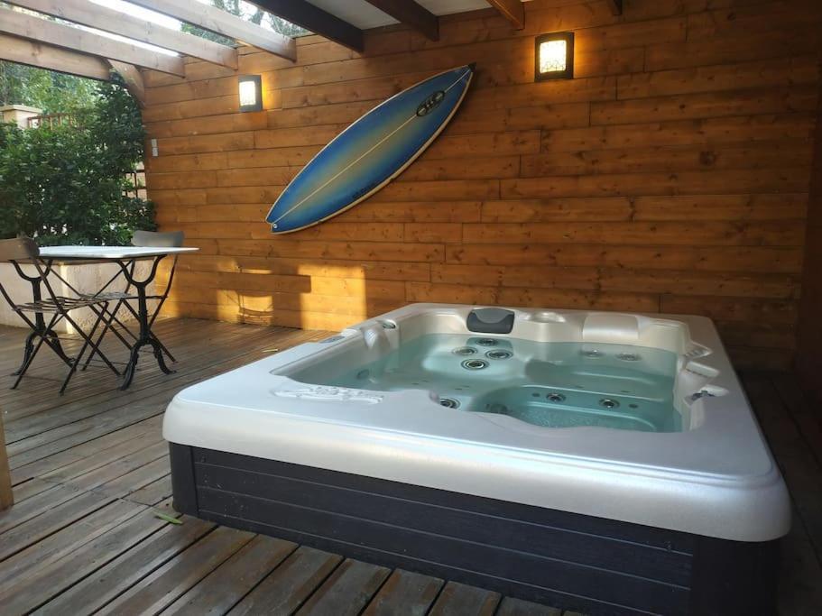Studio Jacuzzi Prive A 8 Min A Pied De La Plage Apartment ลาซิโอตาต์ ภายนอก รูปภาพ