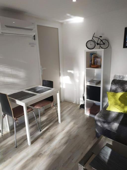 Studio Jacuzzi Prive A 8 Min A Pied De La Plage Apartment ลาซิโอตาต์ ภายนอก รูปภาพ