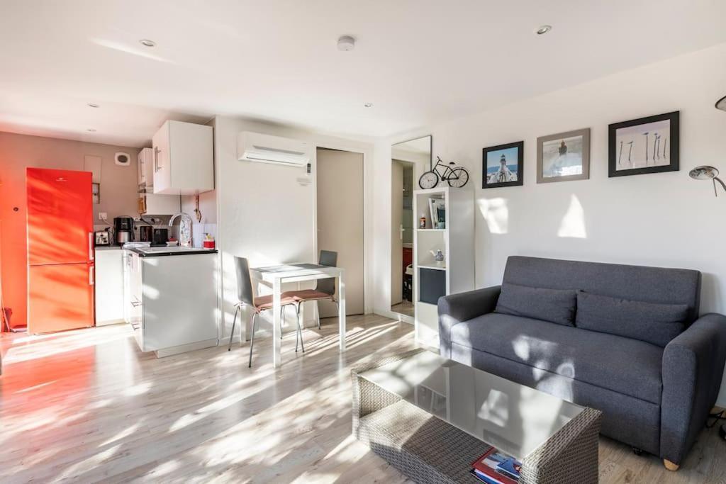 Studio Jacuzzi Prive A 8 Min A Pied De La Plage Apartment ลาซิโอตาต์ ภายนอก รูปภาพ