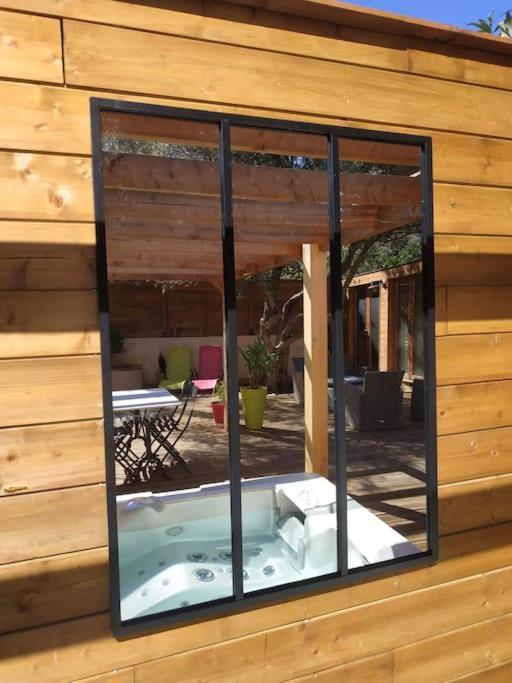 Studio Jacuzzi Prive A 8 Min A Pied De La Plage Apartment ลาซิโอตาต์ ภายนอก รูปภาพ